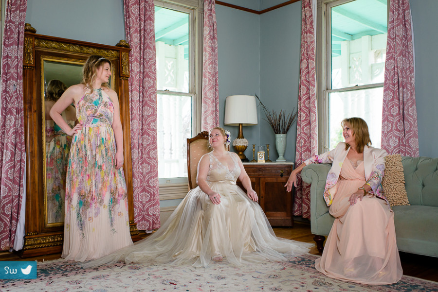 Bride with family, Austin Wedding Photographer at Barr Mansion