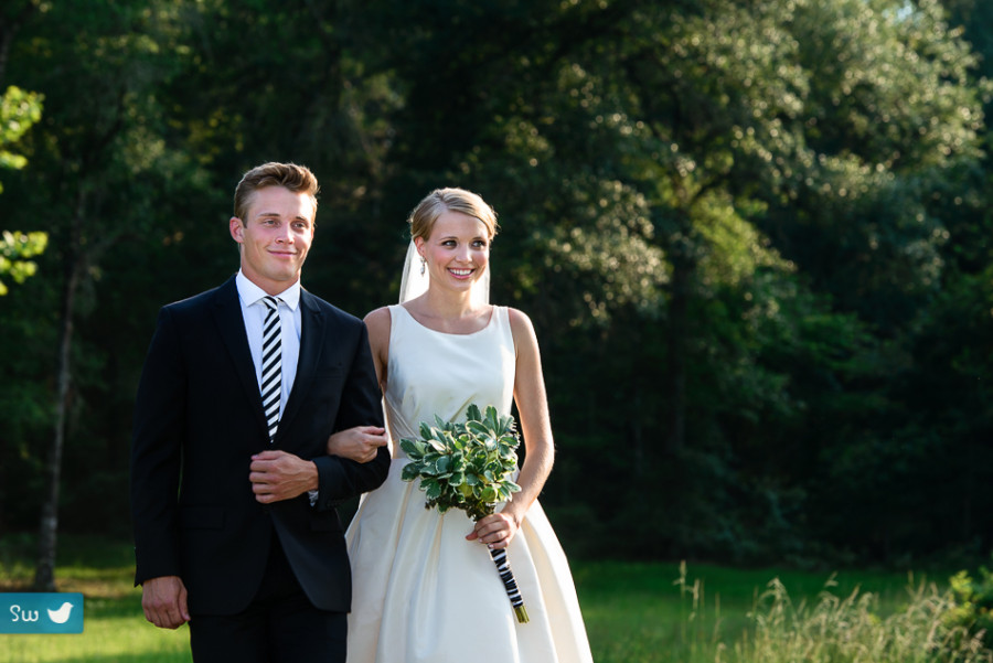 Austin wedding photographers ceremony with bride