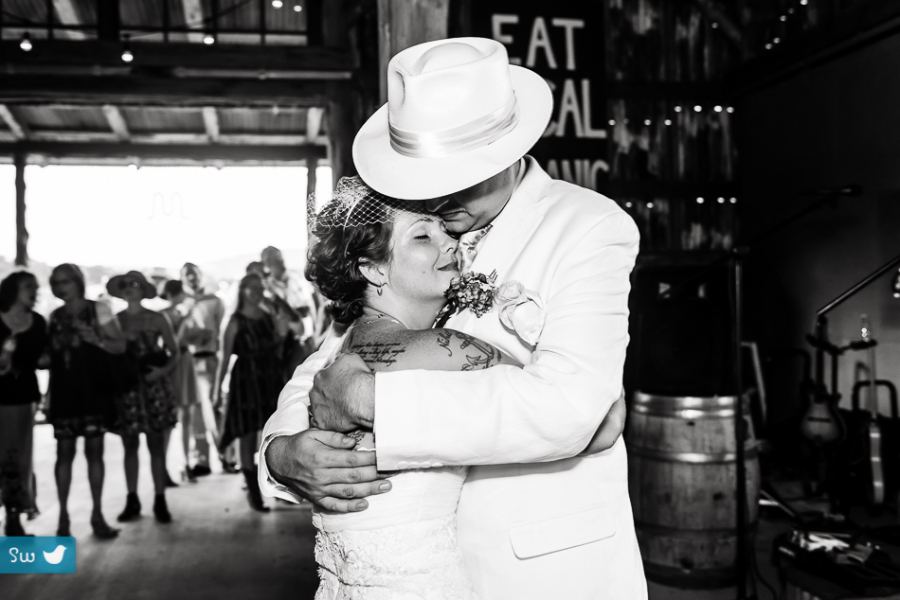 First dance at Montesino Ranch by Austin Wedding Photographer