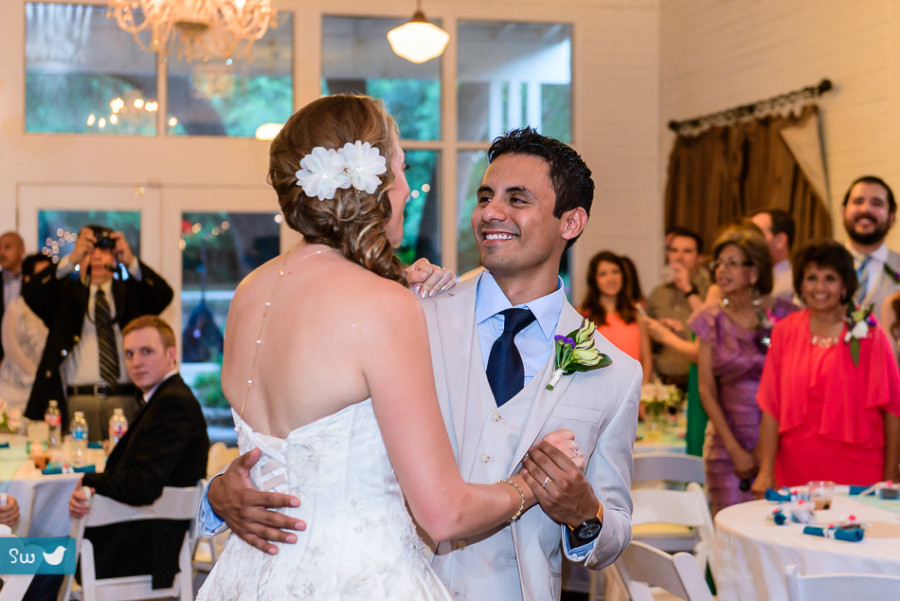 bride and groom first dance austin wedding photography