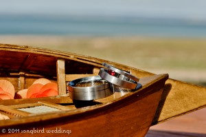 wedding-rings-bride-groom-names-engraved